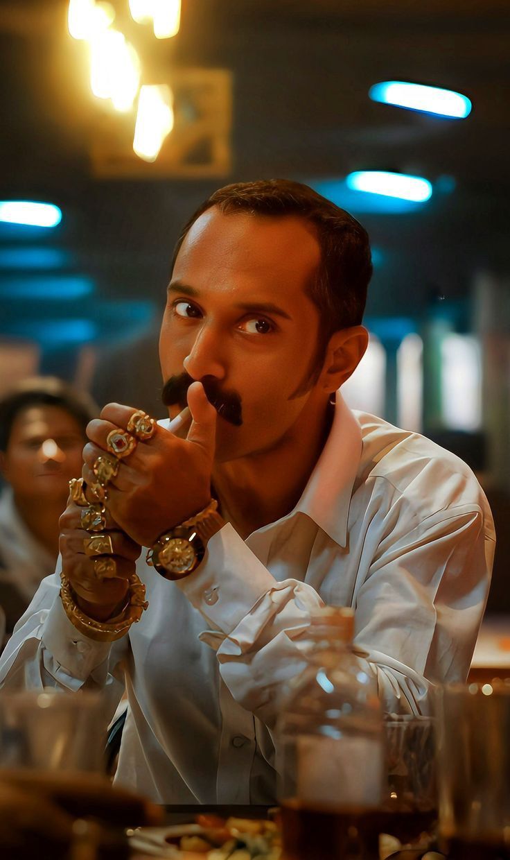 ‘পুষ্পা’র ভিলেন ফাহাদ ফাসিল হচ্ছেন ক্যাবচালক, গ্ল্যামার ছেড়ে সাধারণ জীবনের স্বপ্ন